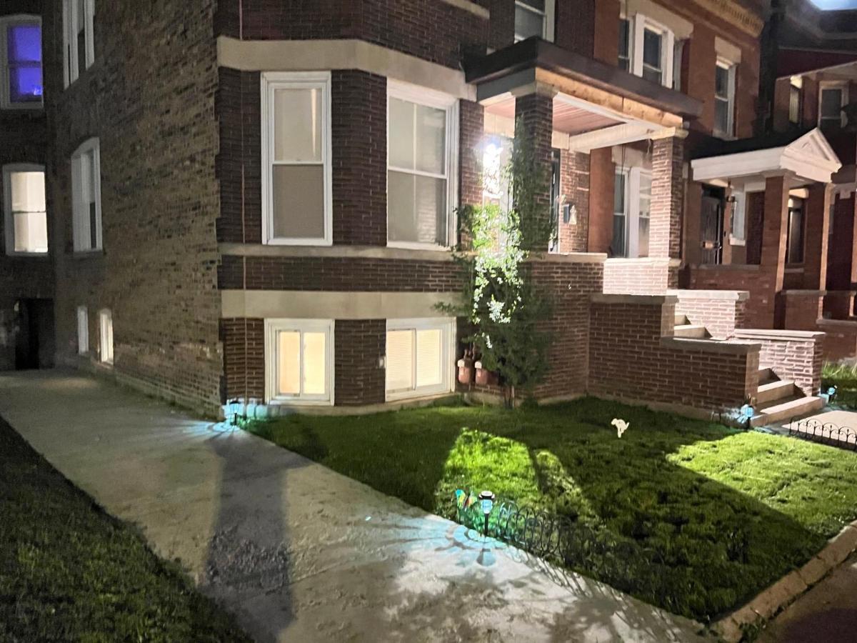 Simplified Living Space Chicago Zewnętrze zdjęcie